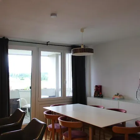 Cozy Near Airport & Trade Fair *