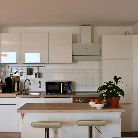 Cozy Near Airport&trade Fair Appartement *